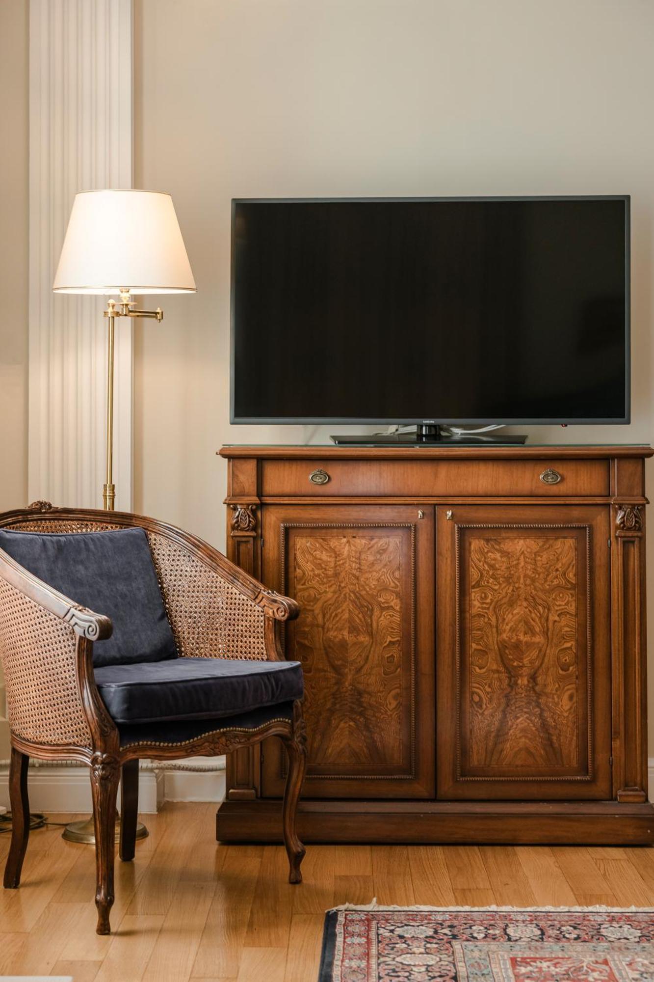 Noble Suites Афіни Екстер'єр фото
